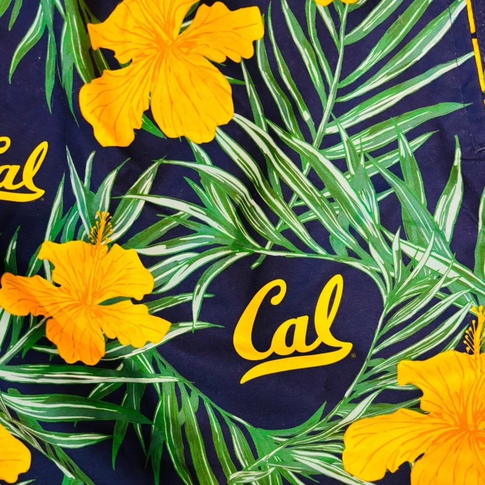 UC Berkeley Cal Golden Bears Mens 2XL Swim Trunks Tropical Floral Navy Yellow
